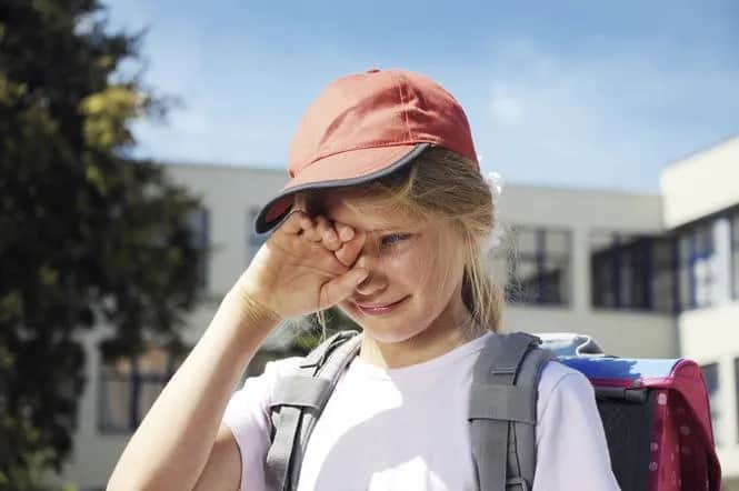 Jak zmiana szkoły wpływa na dziecko: skutki, problemy i wsparcie rodziców