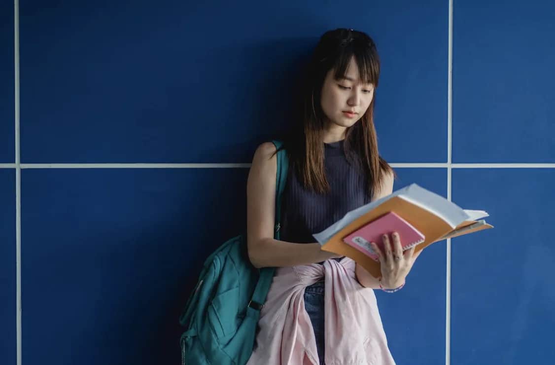 Co powinno znaleźć się w szkolnym plecaku? Lista must-have na 2025/2026