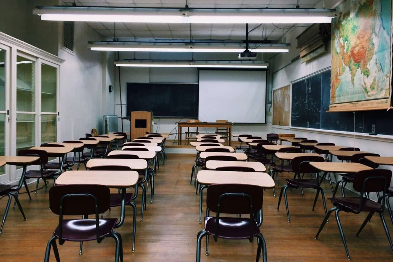 Ile trwa szkoła branżowa? Długość nauki i możliwości edukacji