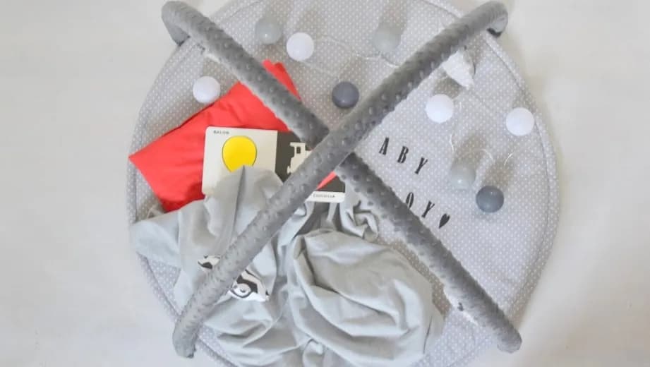 Jak uszyć matę edukacyjną samodzielnie - proste kroki i materiały