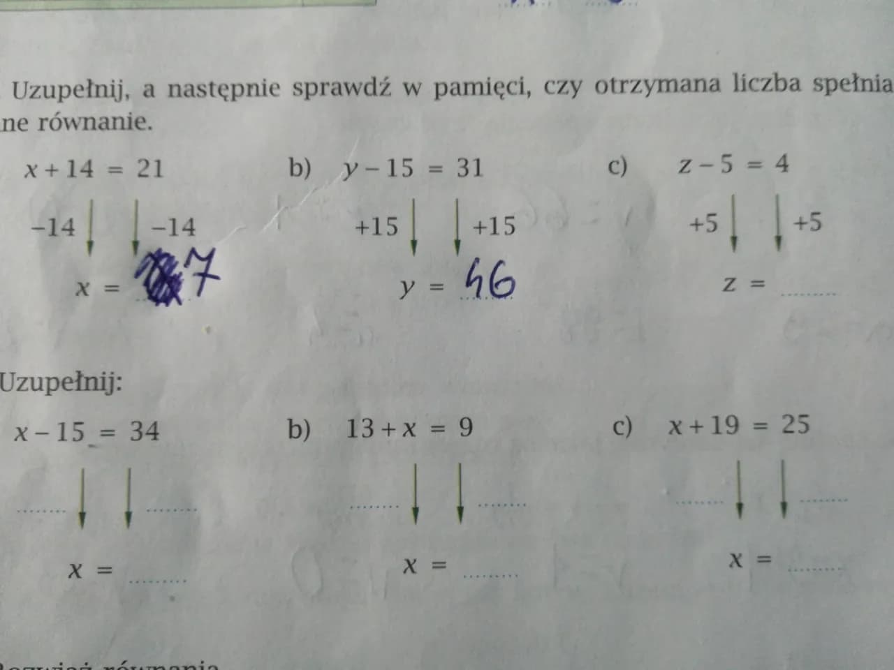 Rozwiąż równanie i sprawdź, czy spełnia je liczba naturalna