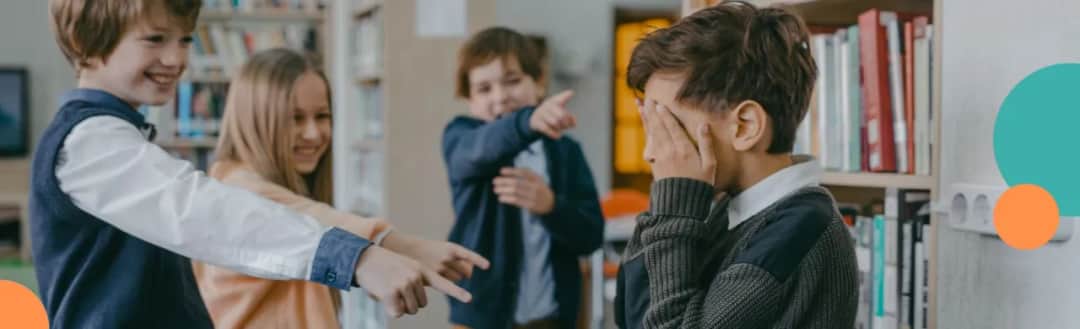 Co zrobić gdy dziecko jest wyśmiewane w szkole: 8 skutecznych metod