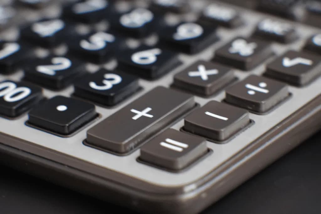 Jaki kalkulator na maturę? Wybierz najlepszy model i uniknij błędów