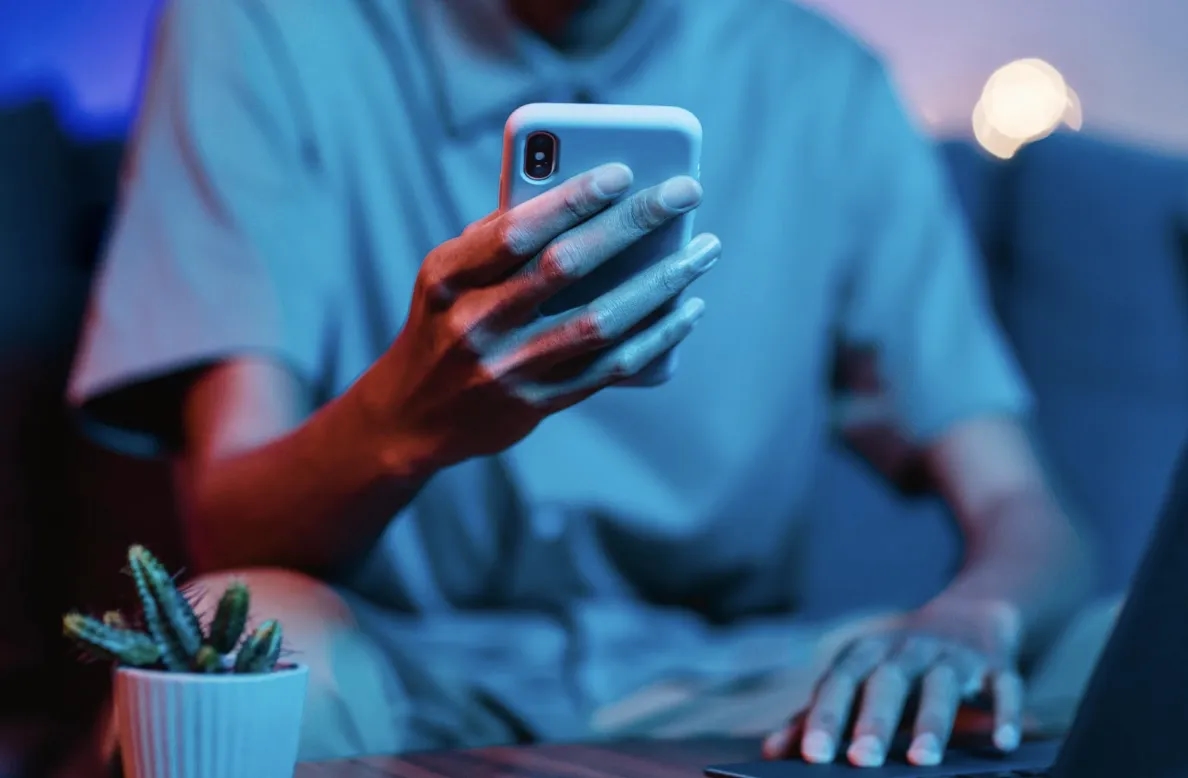 Dlaczego pobieranie aplikacji jest lepsze niż granie przez przeglądarkę?